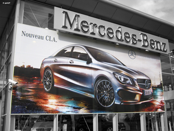 Publicité sur bâche microperforée - Mercedes